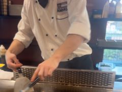 -大神太神·铁板烧(瑞虹天地月亮湾店)