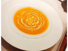 传统法式罗宋汤-艺奢书廊餐厅Luxury Art Cafe&Restaurant(阳光城环球金融中心店)