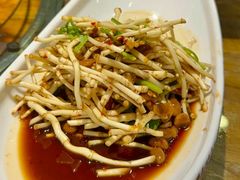 -亮欢寨酸汤鱼(沙冲路店)