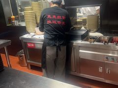 -亮亮面馆(经六路店)