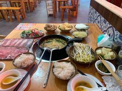 -黔三一夺夺粉酸汤火锅(百信店)
