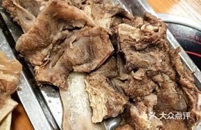 Fresh and Fragrant Beef Ribs