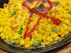 料理烤芝士玉米粒-老东镇啤酒屋海鲜加工·蒸汽海鲜·海鲜烧烤(台东店)