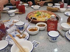 -阿婆情腊排骨火锅(金虹路店)