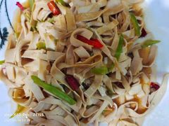 -宾朋海鲜特色美食餐厅·纯手工鲅鱼水饺(兴海路店)