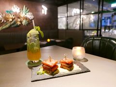 -Oasis Bar & Grill