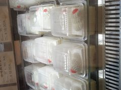 -红宝石·鲜奶小方(莘庄龙之梦店)
