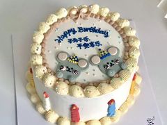 -咖咖熊蛋糕定制·英国蓝风车动物性淡奶油