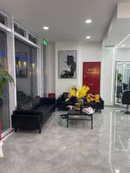 -Coo Hair salon