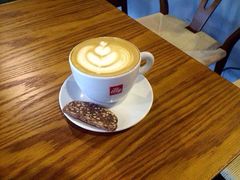 拿铁咖啡-ZEMOCAFE·FUSION FOOD(西交利物浦店)