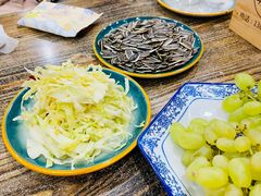 -壹阁胡羊焖饼(特色小吃街店)