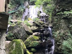 -藏龙百瀑风景区