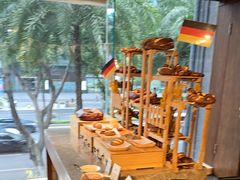 -广州希尔顿逸林酒店-OPEN開·全日制餐厅·海鲜·小火锅·自助餐(东风路店)