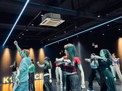 -百联临沂购物中心(临沂路店)