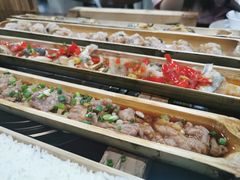 -胡须哥网红竹筒菜