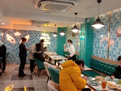 大堂-东鑫记港式茶餐厅(南京东路店)