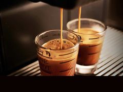 -瑞幸咖啡(南京绿地之窗店)