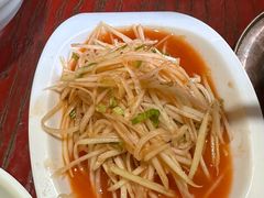 -蜗牛小馆醉乡民谣云南菜(惠新西里店)