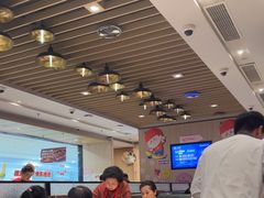 -海底捞火锅(芜湖银泰城店)