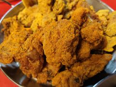 -BHC炸鸡(明洞总店)