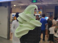 -全家便利店(上海南站站店)