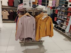 -优衣库(南京建邺万达广场店)