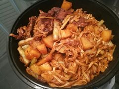 -内蒙焖面大盆骨餐馆(山大路店)