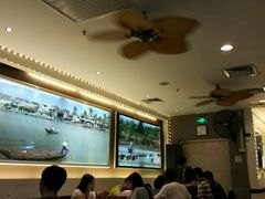 -大头虾越式风味餐厅(光明广场店)