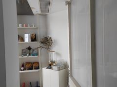 -UNI UNI(环亚凯瑟琳店)