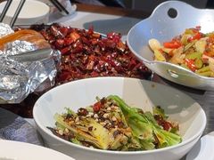 -嫩芽 ·地道重庆菜(十八梯露台夜景店)