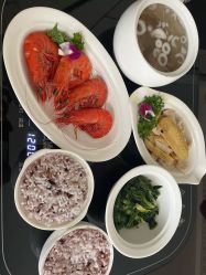 -臻康乃馨月子中心(凯宾斯基店)