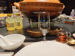 -忆江南·临江鱼馆