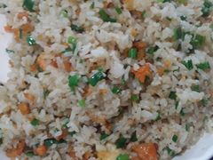 正宗海胆炒饭-源海渔村·现捞海鲜(大角湾店)