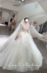 -艾米丽婚纱礼服