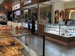 -花花卷卷·鲜食蛋糕(静安久光百货店)