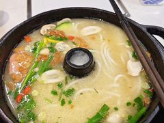 -飞虎过桥米线(翠湖店)