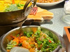 -大头虾越式风味餐厅(光明广场店)