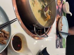 -洪氏嗨捞·猪肚鸡火锅(阳光天地店)