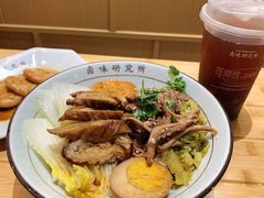 -狮头牌卤味研究所·卤味饭(花城汇南区店)