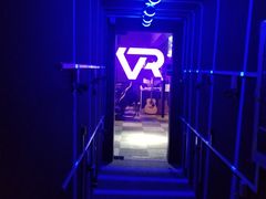 -VR间客漫虚拟现实体验馆(汉街店)