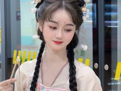 -汉仪华裳汉服馆(豫园店)