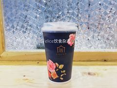 涓豆腐奶茶加奶霜加芝麻芋圆-厝内小眷村(天河南一路店)