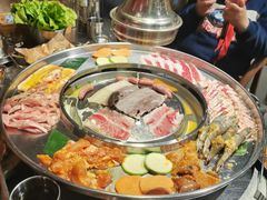 -哈哈碳都·牛肋条无限自助烤肉(台江万达店)
