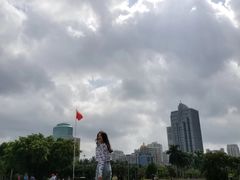 -万绿园
