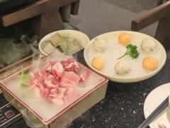 -得意咚瓜·顺德鱼生·冬瓜火锅(深圳首店)