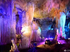 -泰安地下龙宫景区