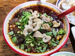 -朱大嘴肥肠血旺(福字街店)
