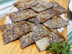 L云南鲜花饼-慢丽江·云南野生菌土鸡锅(付家庄店)