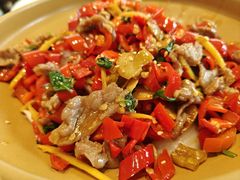 -川流不息·地道川菜·小龙虾(松东路店)