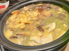 -一朵菌·野生菌探索家火锅(南亚店)